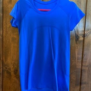 Lululemon blue top 10